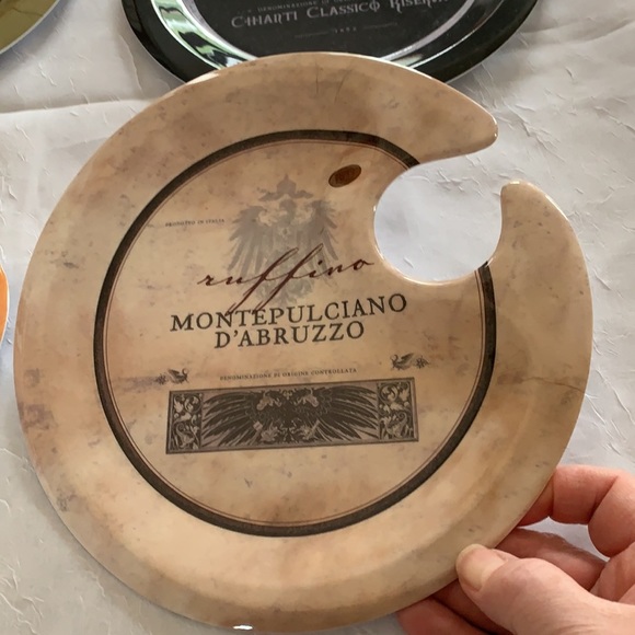 Santa Barbara Designs SET of 4 Luncheon Plates - Picture 6 of 11